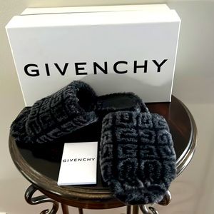 GIVENCHY REAL FUR SHEARLING SANDALS